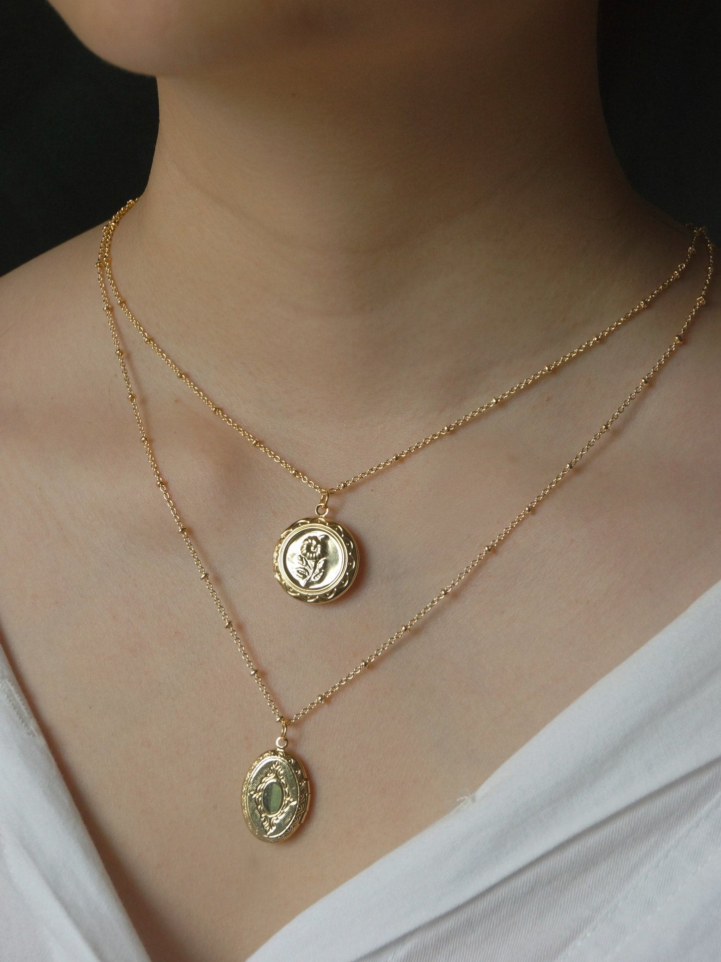 Golden Heirloom Oval Locket
