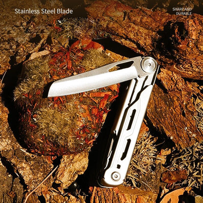 Adventure Shield: Compact Toolkit